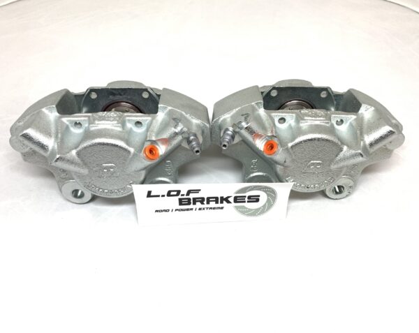 DEFENDER 90 REAR (PAIR) Stainless Piston Calipers