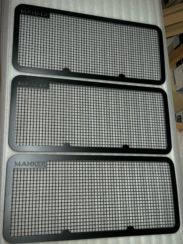 Landrover Defender Grill