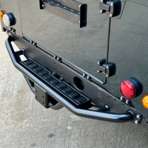land-rover-defender-stainless-steel-nas-rear-step